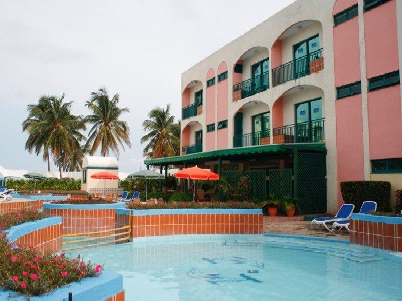 Los Delfines Hotell Varadero Exteriör bild