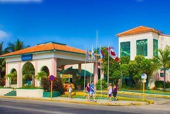 Los Delfines Hotell Varadero Exteriör bild